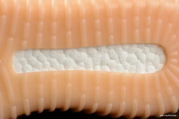 BY2456 Light 750 Yeezy adidas Boost Brown 0522